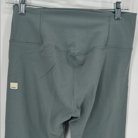 Vuori AllTheFeels Leggings Women's L Vintage Pistachio BlissBlend Workout - Picture 7 of 11